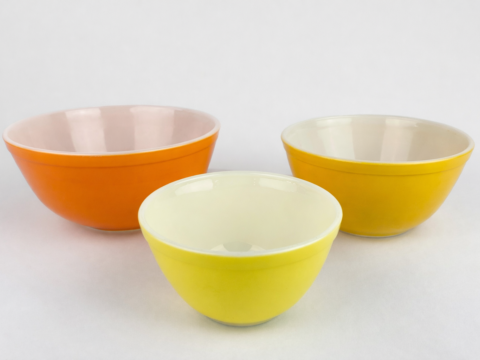 Vintage Pyrex and Bakware