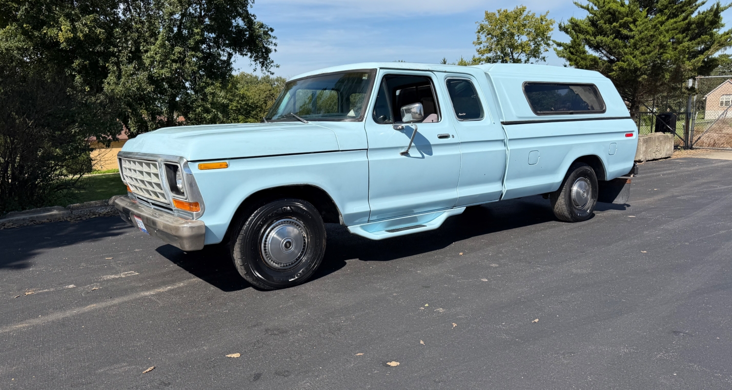 West Chester Living Estate Auction