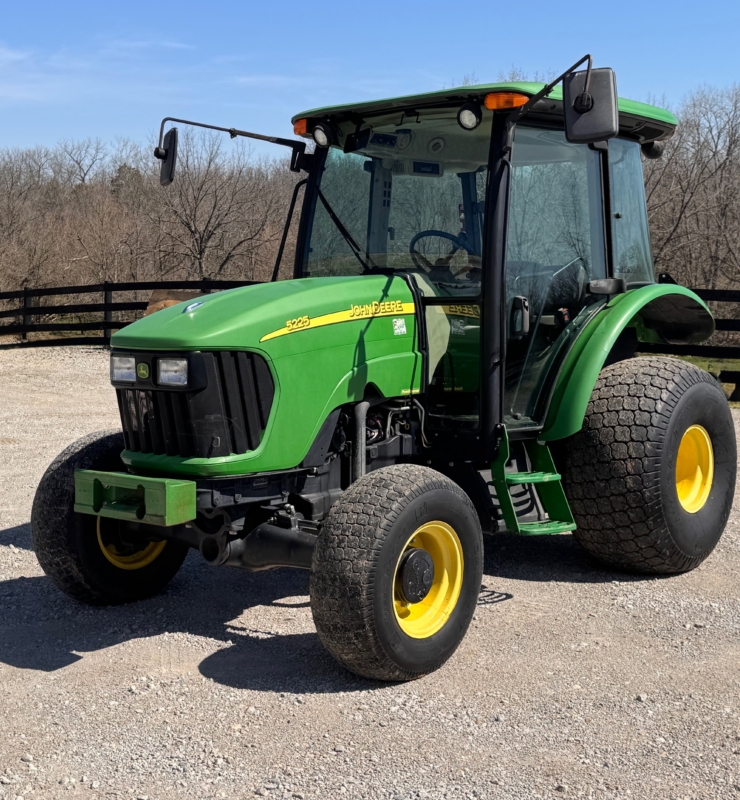 Farm Equipment Retirement Auction | Waynesville, OH