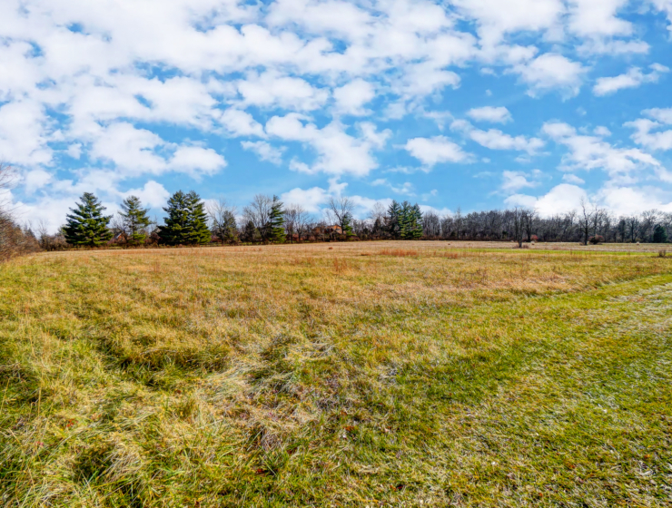 16 Premium Acres in South Lebanon