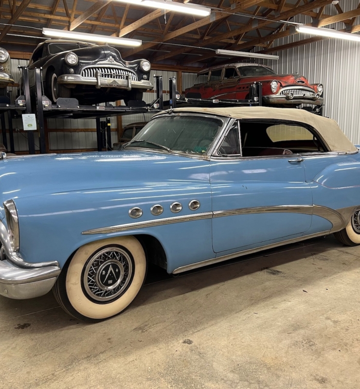 Classic Buicks & Railroadiana
